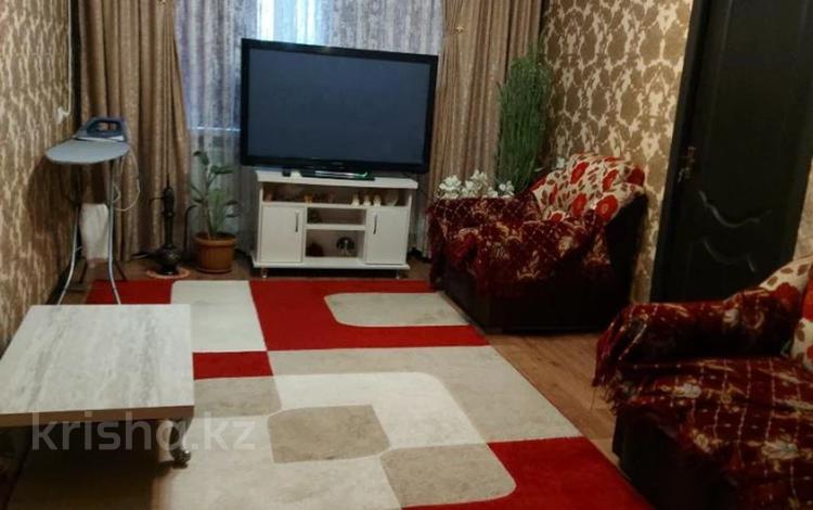 3-комнатная квартира · 63 м² · 5/5 этаж, 16-й микрорайон, 16-й микрорайон за 19.5 млн 〒 в Шымкенте, Аль-Фарабийский р-н — фото 13