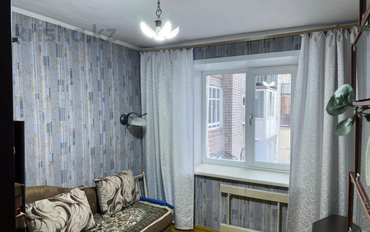 3-комнатная квартира · 60 м² · 2/5 этаж, Назарбаева за 21.5 млн ₸ в Петропавловске — фото 2