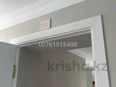 Коммерциялық жылжымайтын мүлік в Атырауской обл.: Қоймалар, сұлулық салондары, фитнес және спорт, ойын-сауық, студиялар · 19 м², бағасы: 200 000 〒 Қоймалар, сұлулық салондары, фитнес және спорт, ойын-сауық, студиялар · 19 м², бағасы: 200 000 〒 в Атырау, мкр Ардагер