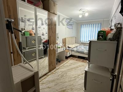 2-комнатная квартира · 48 м² · 1/5 этаж, Амангелді 2 — Одежда за 13 млн 〒 в 