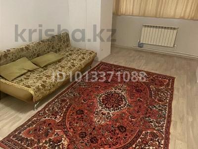 1-бөлмелі пәтер · 40 м² · 1/9 қабат, Проспект Абилкайыр-хана, 76 76, бағасы: 11 000 ₸ в Актобе