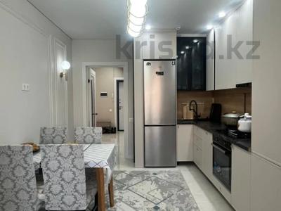 3-бөлмелі пәтер · 99.4 м² · 1/5 қабат, Алтын орда ш/а., бағасы: 49 млн ₸ в Актобе, мкр. Алтын орда