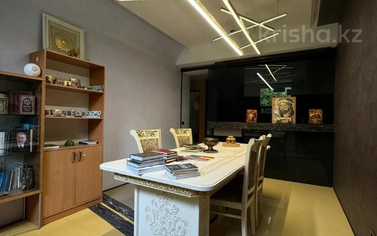 Кеңселер · 135 м², бағасы: 1.5 млн ₸ в Алматы, Бостандыкский р-н — фото 8
