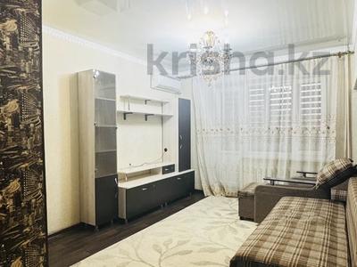 1-бөлмелі пәтер · 32 м² · 4/5 қабат, Байзак батыра 203 — СШ 16, бағасы: 100 000 ₸ в Таразе