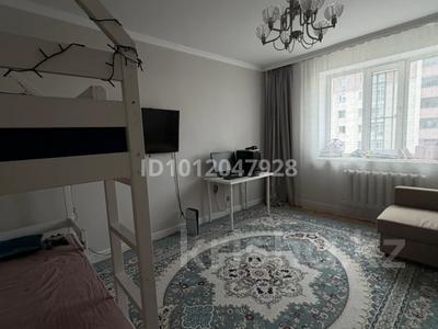2-комнатная квартира · 63 м² · 10/15 этаж, ул. Кордай 75 за 31.5 млн 〒 в Астане, Сарайшык р-н