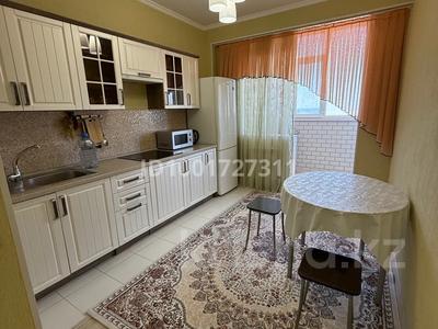 1-комнатная квартира · 56 м² · 4/19 этаж, 17-й мкр 5 за 200 000 〒 в Актау