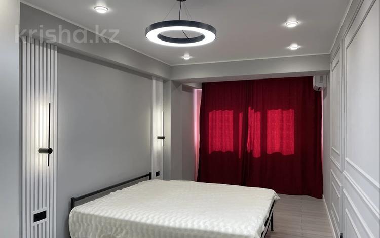 3-бөлмелі пәтер · 90 м² · 4/13 қабат, Есенова 160/3, бағасы: 65 млн ₸ в Алматы, Жетысуский р-н — фото 13