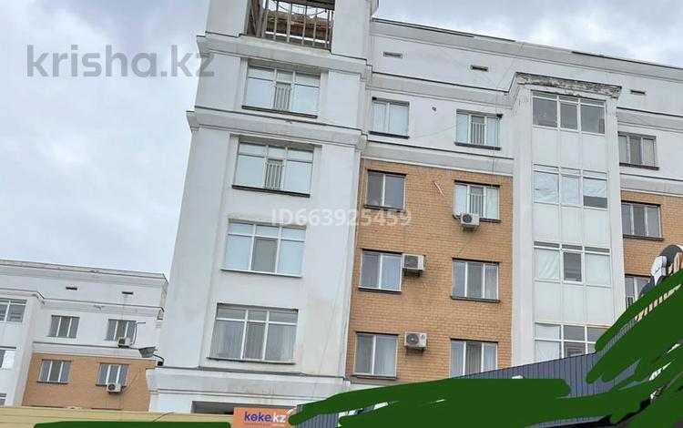 1-комнатная квартира, 39 м², 2/5 этаж, Курмангазы 1 за 16.5 млн 〒 в Атырау — фото 21