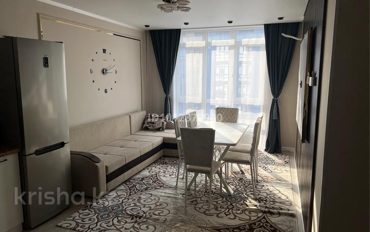 2-комнатная квартира · 60 м² · 8/9 этаж, мкр Думан-2 64 за 350 000 ₸ в Алматы, Медеуский р-н — фото 2