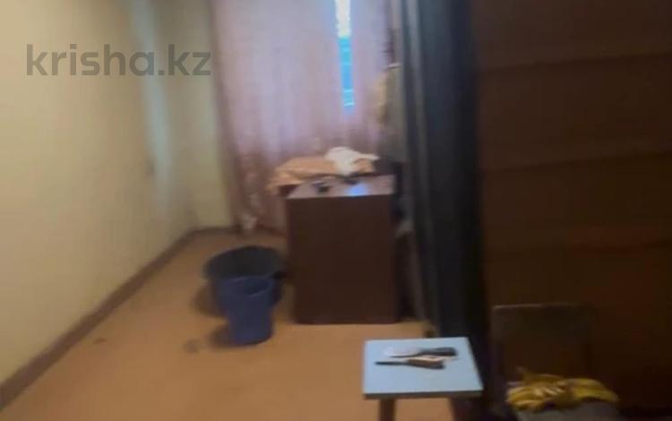 3-бөлмелі пәтер · 57.5 м² · 2/4 қабат, Мкр 1, бағасы: 31.5 млн ₸ в Алматы, Ауэзовский р-н — фото 2