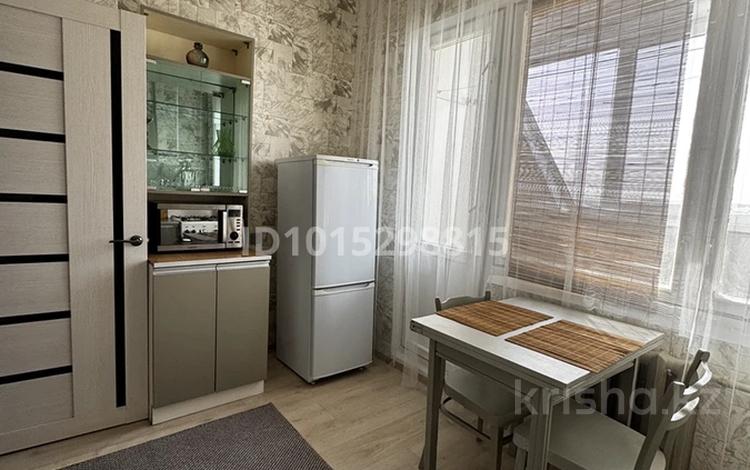 2-бөлмелі пәтер · 52 м² · 7/9 қабат, 5 мкр — Магнум, бағасы: 250 000 ₸ в Конаеве — фото 2