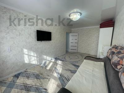 Продажа квартир в Карагандинской обл.: 1-комнатная квартира · 32 м² · 5/5 этаж, мкр Юго-Восток, Гапеева 11 за 12 млн 〒 1-комнатная квартира · 32 м² · 5/5 этаж, мкр Юго-Восток, Гапеева 11 за 12 млн 〒 в Караганде, Казыбек би р-н