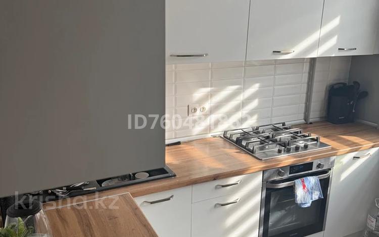 1-бөлмелі пәтер · 43 м² · 6/9 қабат, мкр Таугуль-2, Рыскулбекова 37 — Рыскулбекова саина, бағасы: 40 млн ₸ в Алматы, Ауэзовский р-н — фото 2