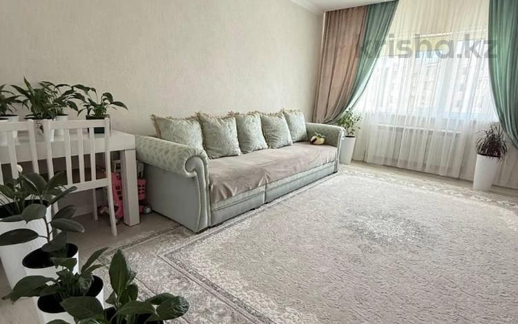 3-комнатная квартира · 73 м² · 8/18 этаж, Б. Момышулы 17/2 за 40.6 млн ₸ в Астане — фото 2