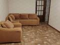 2-комнатная квартира · 46 м² · 5/5 этаж, 342 квартал 15 — Детский сад, школа, магазин Радуга, рынок Мереке за 130 000 ₸ в Семее — фото 2