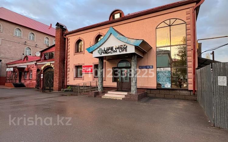 Медцентры и аптеки · 250 м² за 110 млн ₸ в Уральске, мкр Школьник — фото 2