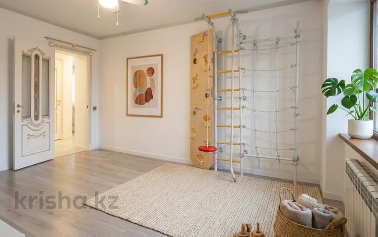 3-бөлмелі пәтер · 90 м² · 5/6 қабат, Нусупбекова улица, бағасы: ~ 53.8 млн ₸ в Алматы, Медеуский р-н — фото 11