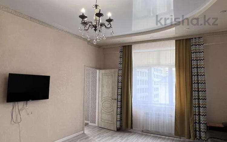 1-комнатная квартира · 52 м² · 8/12 этаж, 16-й мкр 56 за 19.5 млн ₸ в Актау — фото 2