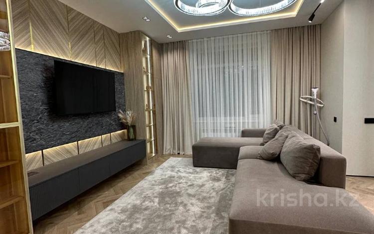 3-комнатная квартира · 79 м² · 5/17 этаж, Строителей 28/3 за 75 млн 〒 в Караганде, Казыбек би р-н — фото 45