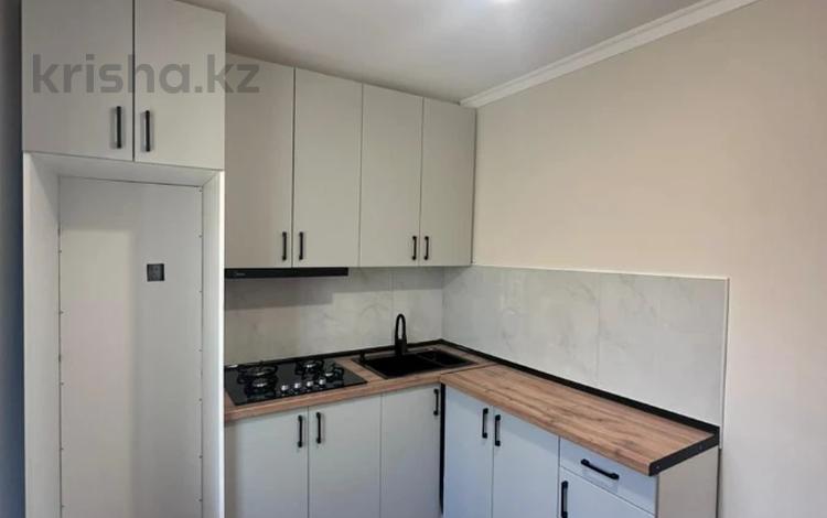 3-комнатная квартира · 61 м² · 1/5 этаж, мкр 8, Гришина за 19.5 млн ₸ в Актобе — фото 2