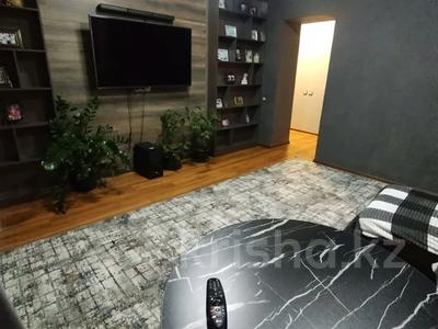 3-комнатная квартира · 73 м² · 2/3 этаж, ул. Металлургов 13 за 25.6 млн ₸ в Усть-Каменогорске, Ульбинский
