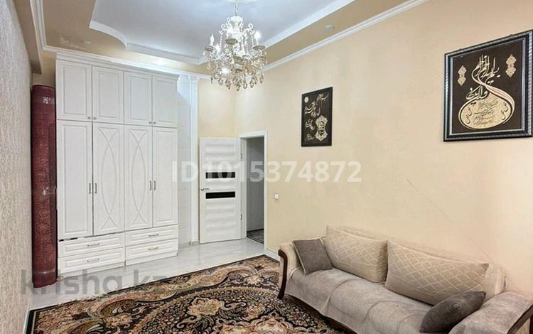 2-бөлмелі пәтер · 78 м² · 4/11 қабат, 16-ш/а. 38, бағасы: 25 млн ₸ в Актау, 16-й мкр  — фото 2