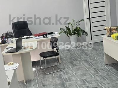 Свободное назначение, офисы, магазины и бутики, склады, салоны красоты · 82 м² за 600 000 ₸ в Алматы, Ауэзовский р-н