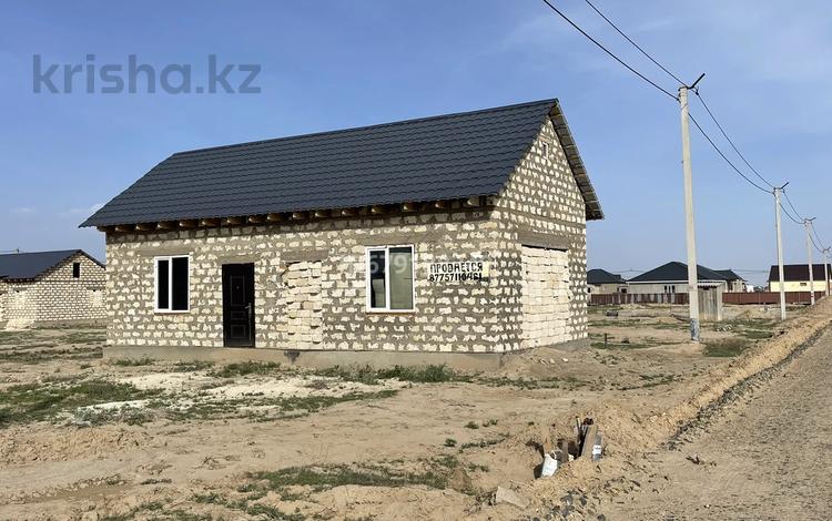 Отдельный дом · 2 комнаты · 72 м² · 8 сот., 19 улица 33 за 8 млн ₸ в Зарослом — фото 4