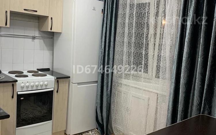 2-комнатная квартира, 43.4 м², 2/5 этаж помесячно, Ауэзова 9