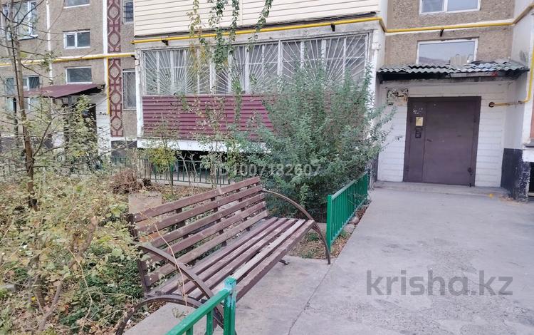 2-бөлмелі пәтер · 70 м² · 1/5 қабат, Сейфуллина 92 — Кафе "Дастархан", бағасы: 12.5 млн ₸ в Кентау — фото 2