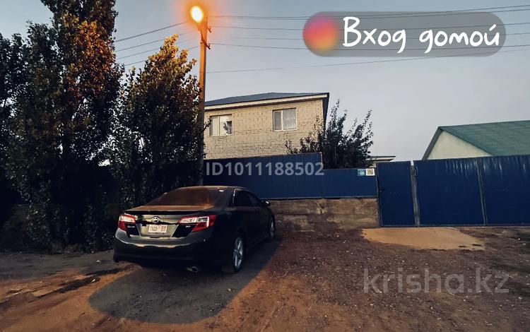 Отдельный дом · 5 комнат · 250 м² · 10 сот., Кенесарахына за 44 млн ₸ в Актобе, мкр Акжар — фото 2