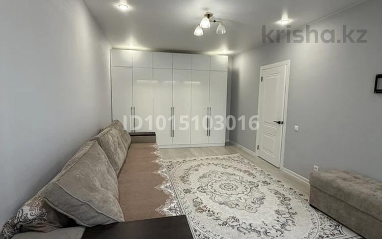 1-комнатная квартира · 43 м² · 11/11 этаж, Сыганак 32 за 275 000 ₸ в Астане, Нура р-н — фото 2