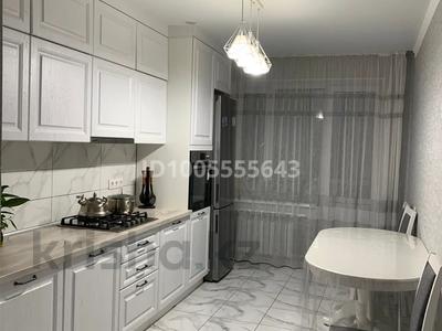 2-бөлмелі пәтер · 70 м² · 5/9 қабат, мкр Кадыра Мырза-Али 29, бағасы: 35 млн ₸ в Уральске