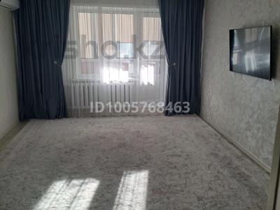 3-бөлмелі пәтер · 65 м² · 3/12 қабат, Абая 208/1 — проспект Абая, бағасы: 21.5 млн ₸ в Уральске