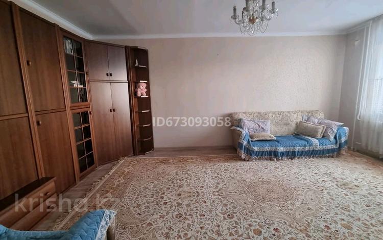 2-комнатная квартира · 74 м² · 4/5 этаж, Абылай хана за 250 000 ₸ в Астане, Алматы р-н — фото 2