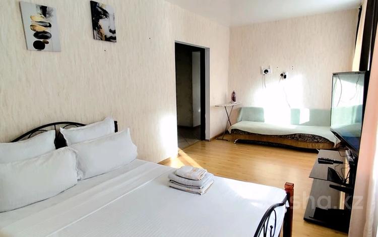 1-бөлмелі пәтер · 50 м² · 3/9 қабат, Нур Актобе, Тургенева 100 В — Цон, бағасы: 10 000 ₸ — фото 40