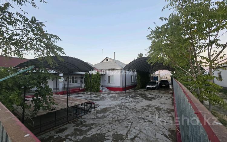 Отдельный дом · 7 комнат · 270 м² · 1000 сот., С. Абдреймов 28 — 125 мектеп жақ за 32 млн ₸ в Жанакоргане — фото 2