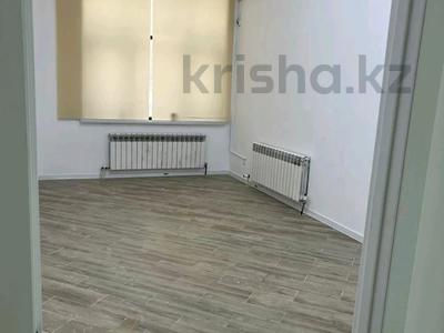 Свободное назначение, офисы, магазины и бутики, салоны красоты, медцентры и аптеки, образование, студии · 60 м² за 400 000 ₸ в Астане, Алматы р-н