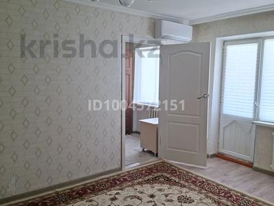 2-бөлмелі пәтер · 48 м² · 2/5 қабат, Абай 11, бағасы: 9 млн ₸ в Кентау