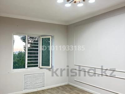 1-бөлмелі пәтер · 36 м² · 5/5 қабат, мкр Алатау 51 — Сейфуллина, бағасы: 9.8 млн ₸ в Таразе