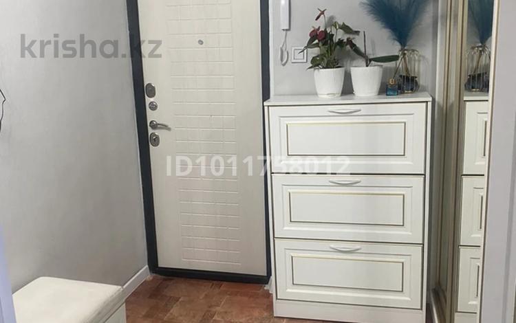 4-бөлмелі пәтер · 78 м² · 5/5 қабат, 12-й микрорайон, 12-й микрорайон 231А, бағасы: 25 млн ₸ в Шымкенте, Енбекшинский р-н — фото 2