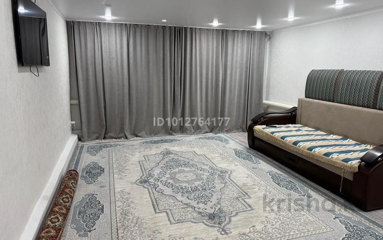Отдельный дом · 3 комнаты · 82 м², Буденный 2/8 за 15 млн ₸ в Аксае — фото 13