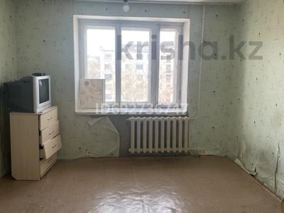 1-комнатная квартира, 13.4 м², Бектурова 109 за 2.8 млн 〒 в Павлодаре