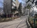 3-бөлмелі пәтер · 70 м² · 2/5 қабат, Есенова 36 — Пушкина -Райымбека, бағасы: 43 млн ₸ в Алматы, Медеуский р-н — фото 14