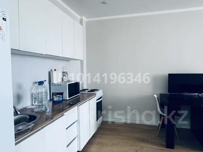 2-бөлмелі пәтер · 45 м² · 8/13 қабат, Максут Нарикбаев 8, бағасы: 15 000 ₸ в Астане, Нура р-н