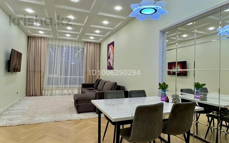 2-комнатная квартира · 65 м² · 12 этаж, Аль-Фараби 41 за 35 000 ₸ в Алматы, Бостандыкский р-н — фото 10