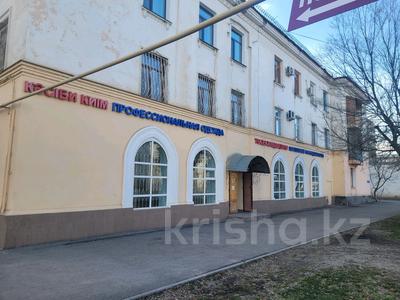 Аренда коммерческой недвижимости в Жамбылской обл.: Свободное назначение, магазины и бутики, медцентры и аптеки, образование · 122 м² за 400 000 〒 Свободное назначение, магазины и бутики, медцентры и аптеки, образование · 122 м² за 400 000 〒 в Таразе