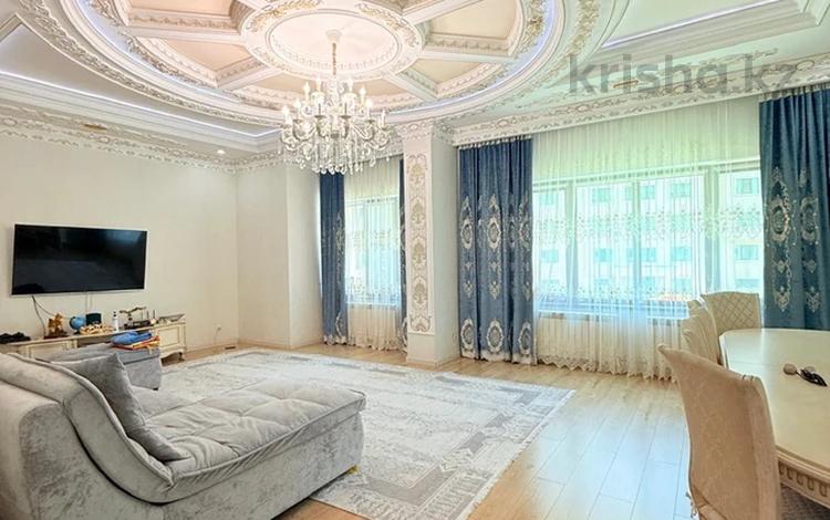 4-комнатная квартира · 181 м² · 2/8 этаж, Кабанбай Батыра 13 за 150 млн ₸ в Астане, Есильский р-н — фото 25