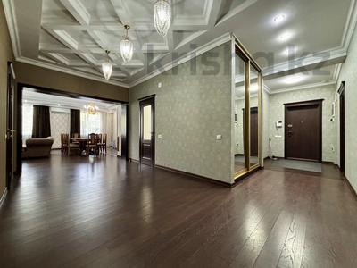 4-бөлмелі пәтер · 160 м² · 5/14 қабат, Зенкова 59, бағасы: 750 000 ₸ в Алматы, Медеуский р-н