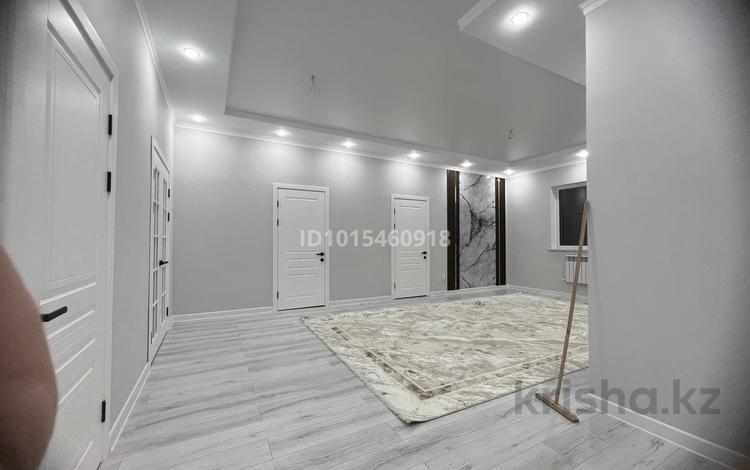 Часть дома · 5 комнат · 170 м² · 8 сот., Акбозат 2 за 38 млн ₸ в Актобе, жилой массив Заречный-4 — фото 2